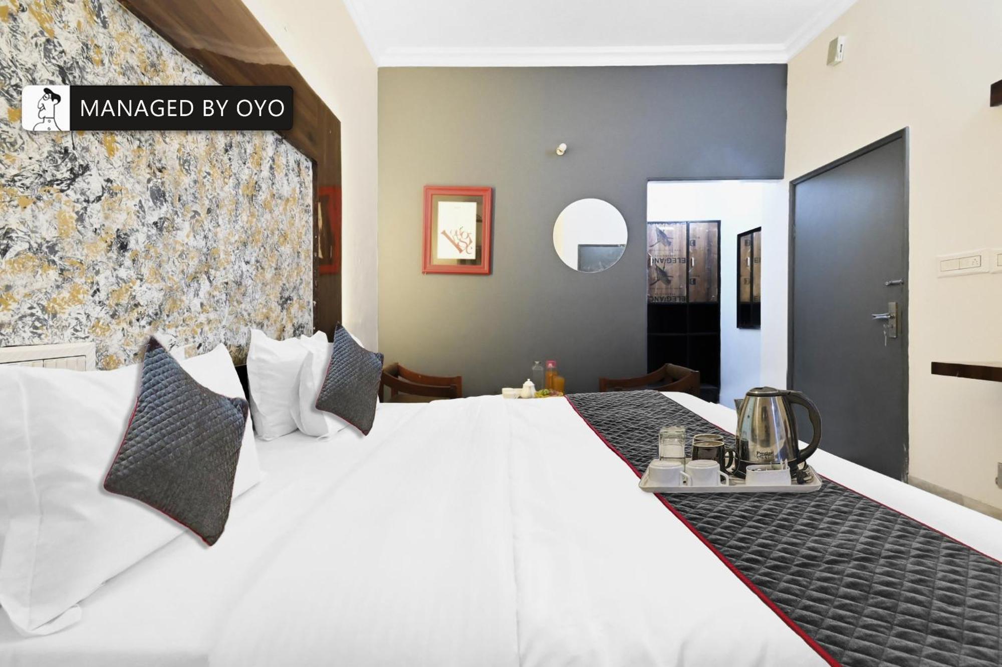 Hotel O Classic Holidays Джайпур Екстериор снимка