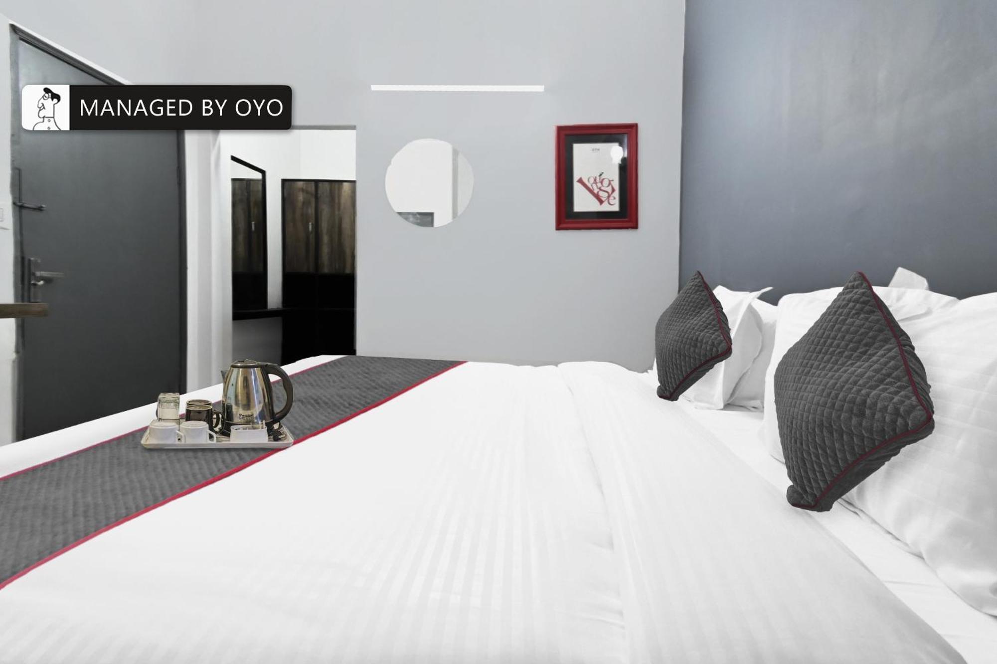Hotel O Classic Holidays Джайпур Екстериор снимка